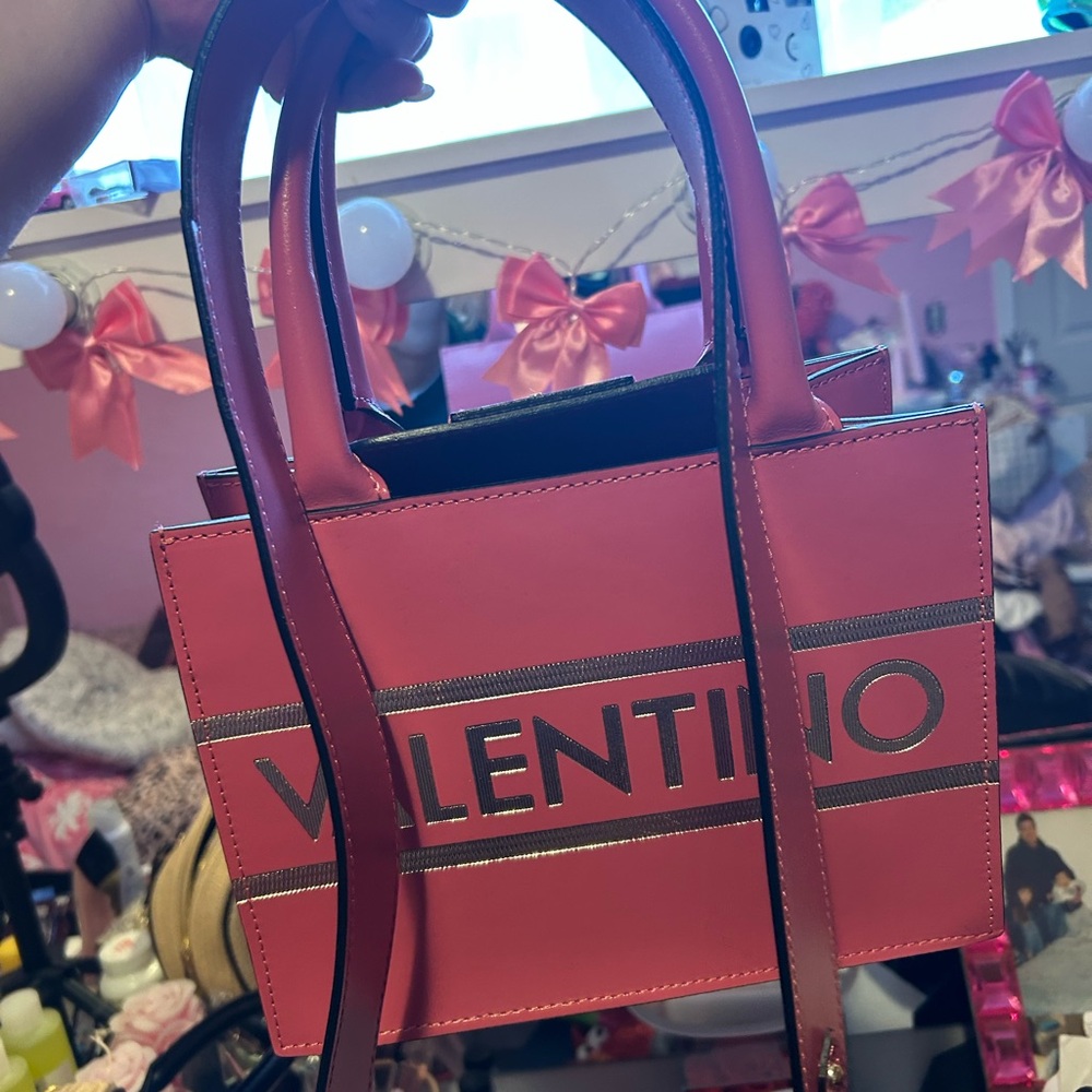 Valentino Brown Tote Bag Luxurious Design